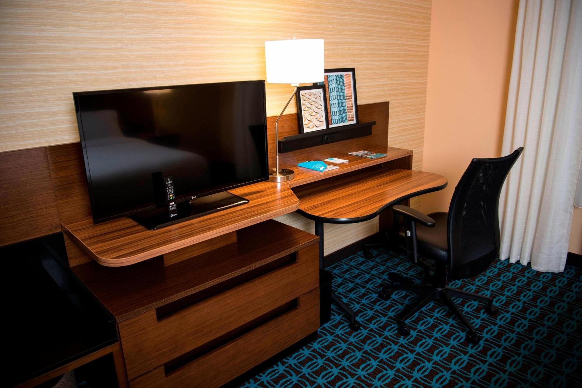 Fairfield Inn & Suites By Marriott Cincinnati Uptown/University Area Екстер'єр фото